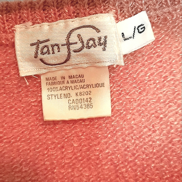 TAN JAY Dusty Rose, Short Sleeve, Knit Pullover - Picture 4 of 5